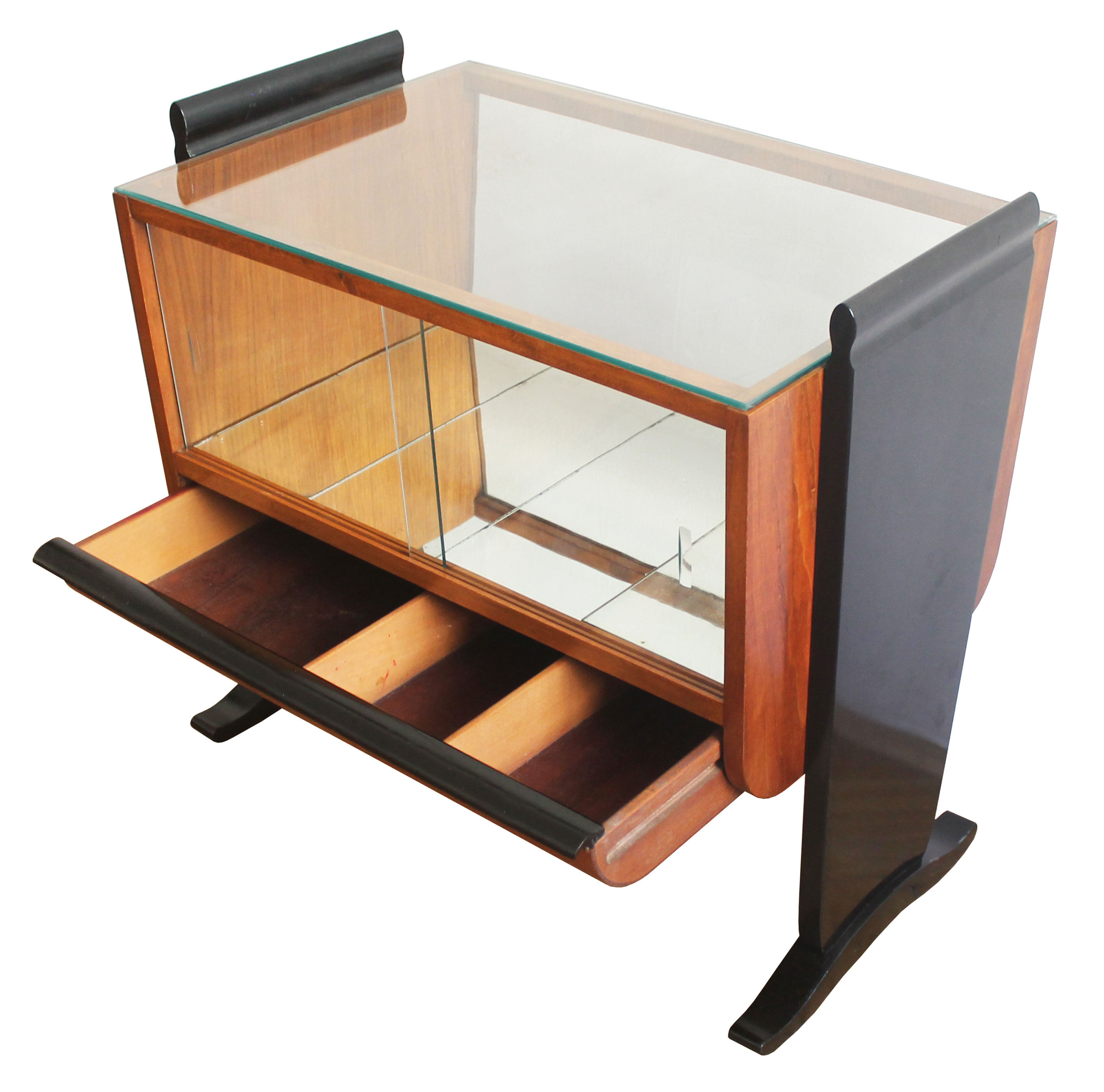 1930s Art Deco Drinks Cabinet by Jindrich Halabala for UP Zavody