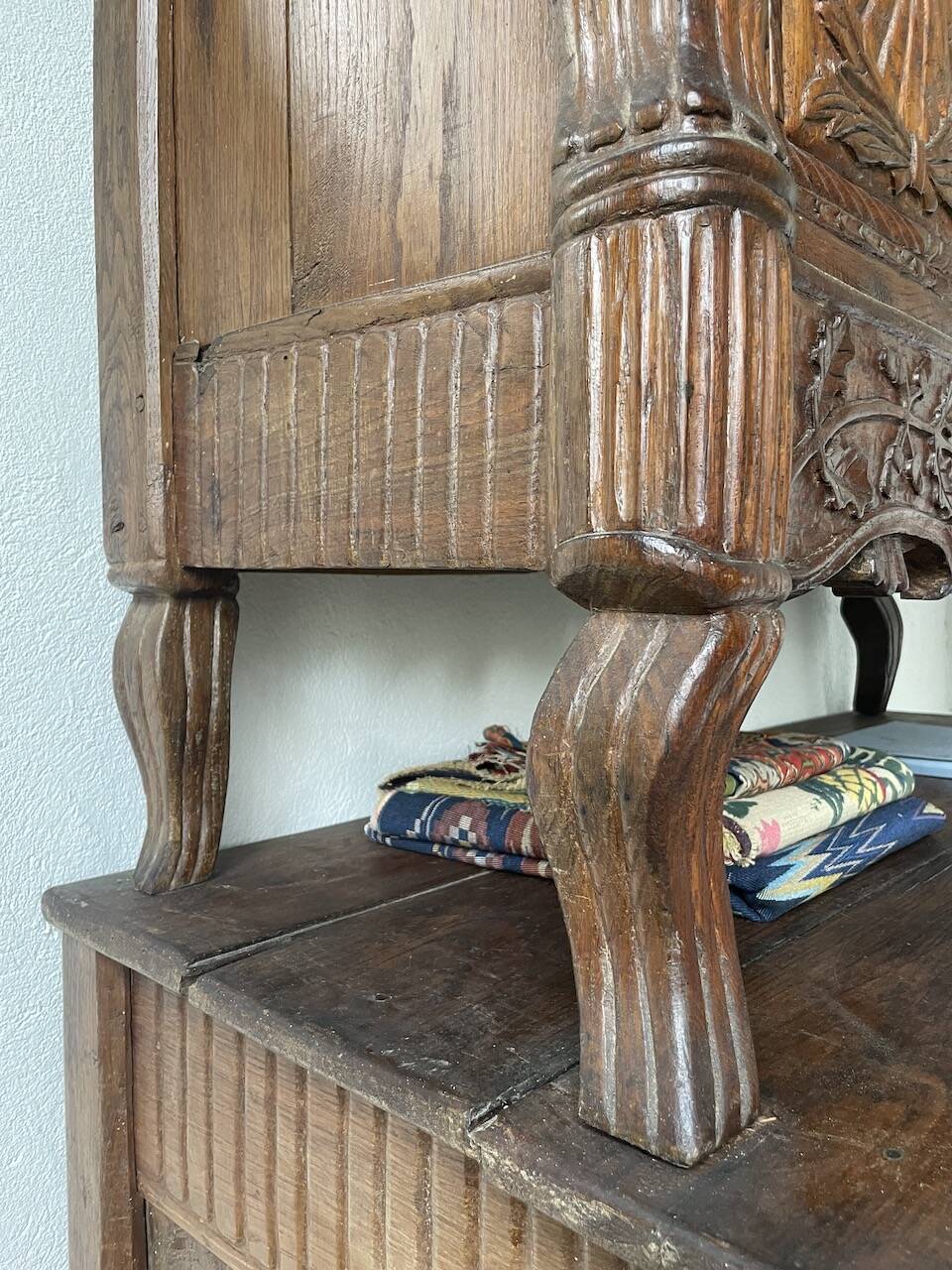 Auvergne brutalist folk art furniture 1890