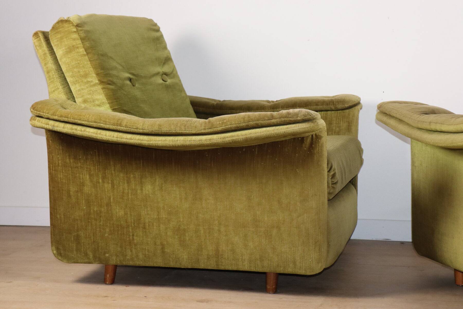 Pair of vintage velvet armchairs – 1960s