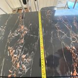 Extendable table + 4 marbled formica chairs