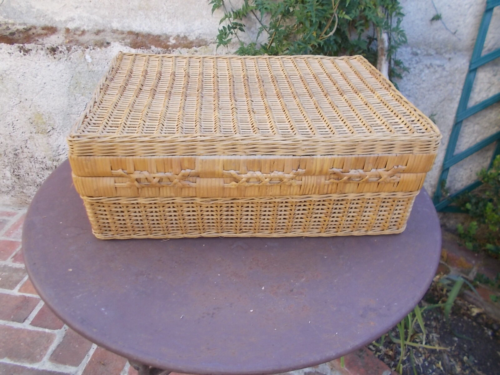 Wicker briefcase suitcase