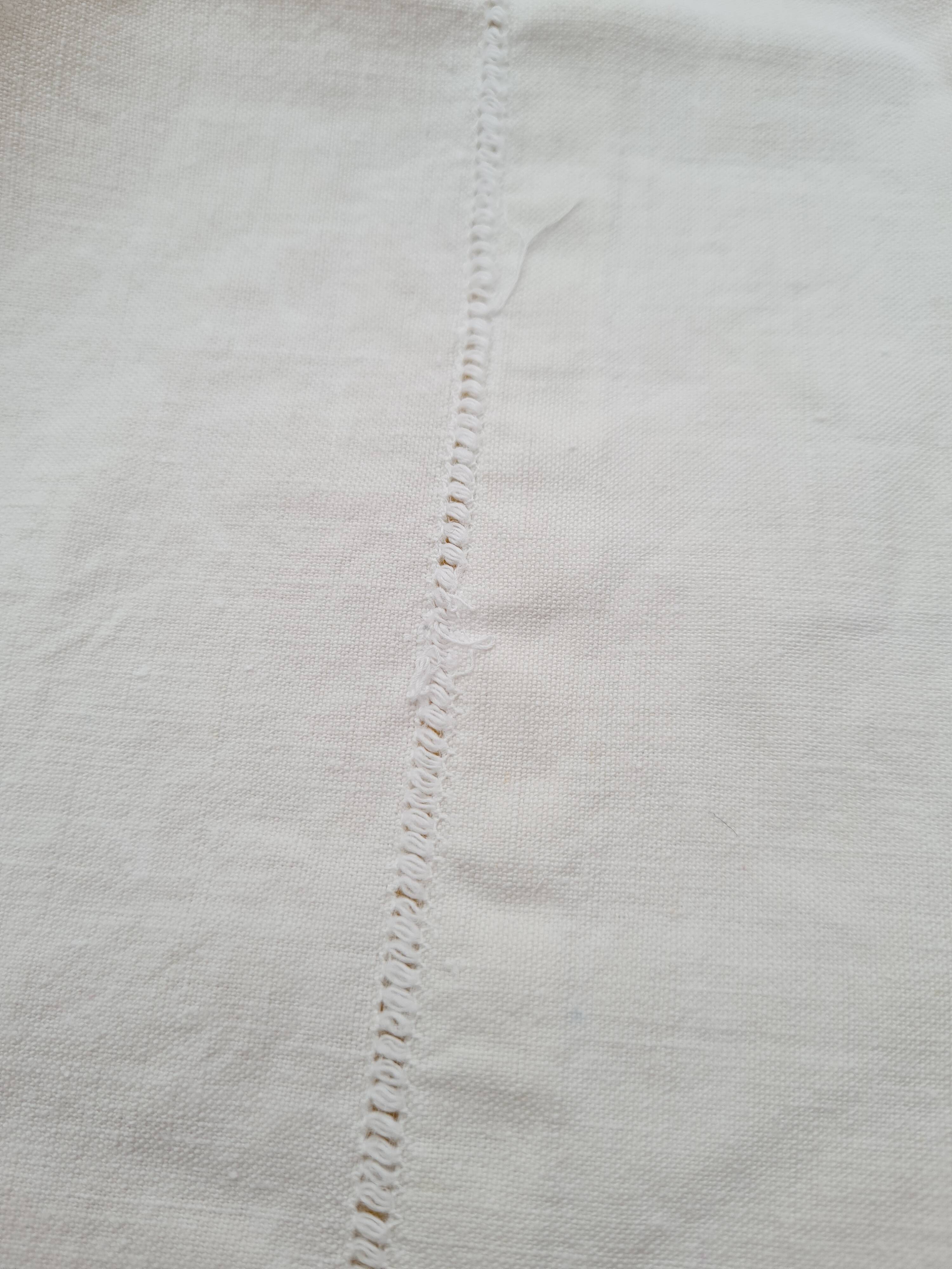 Drap ancien monogramme A B