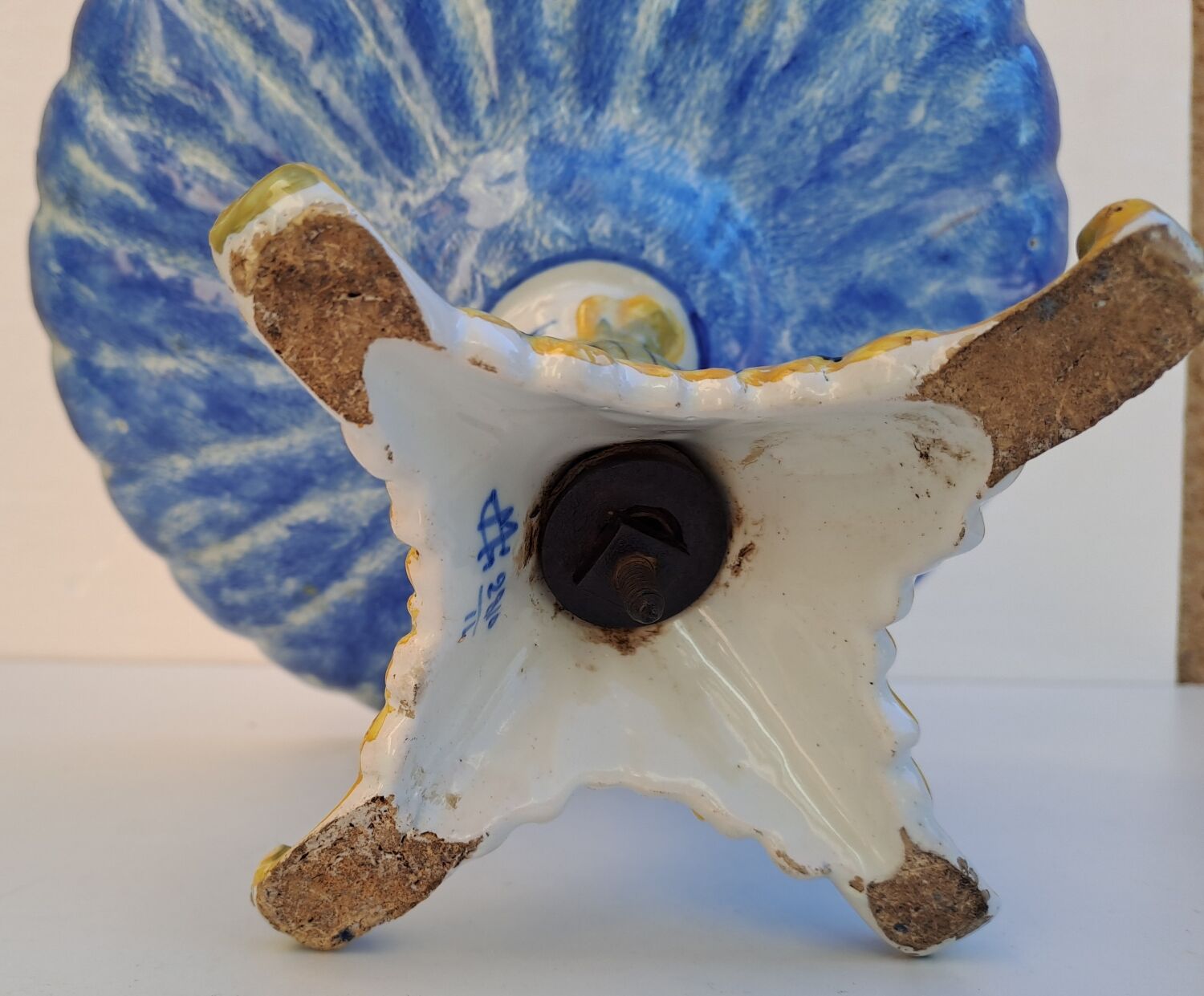 Bouquetière centerpiece Geo Martel desvres