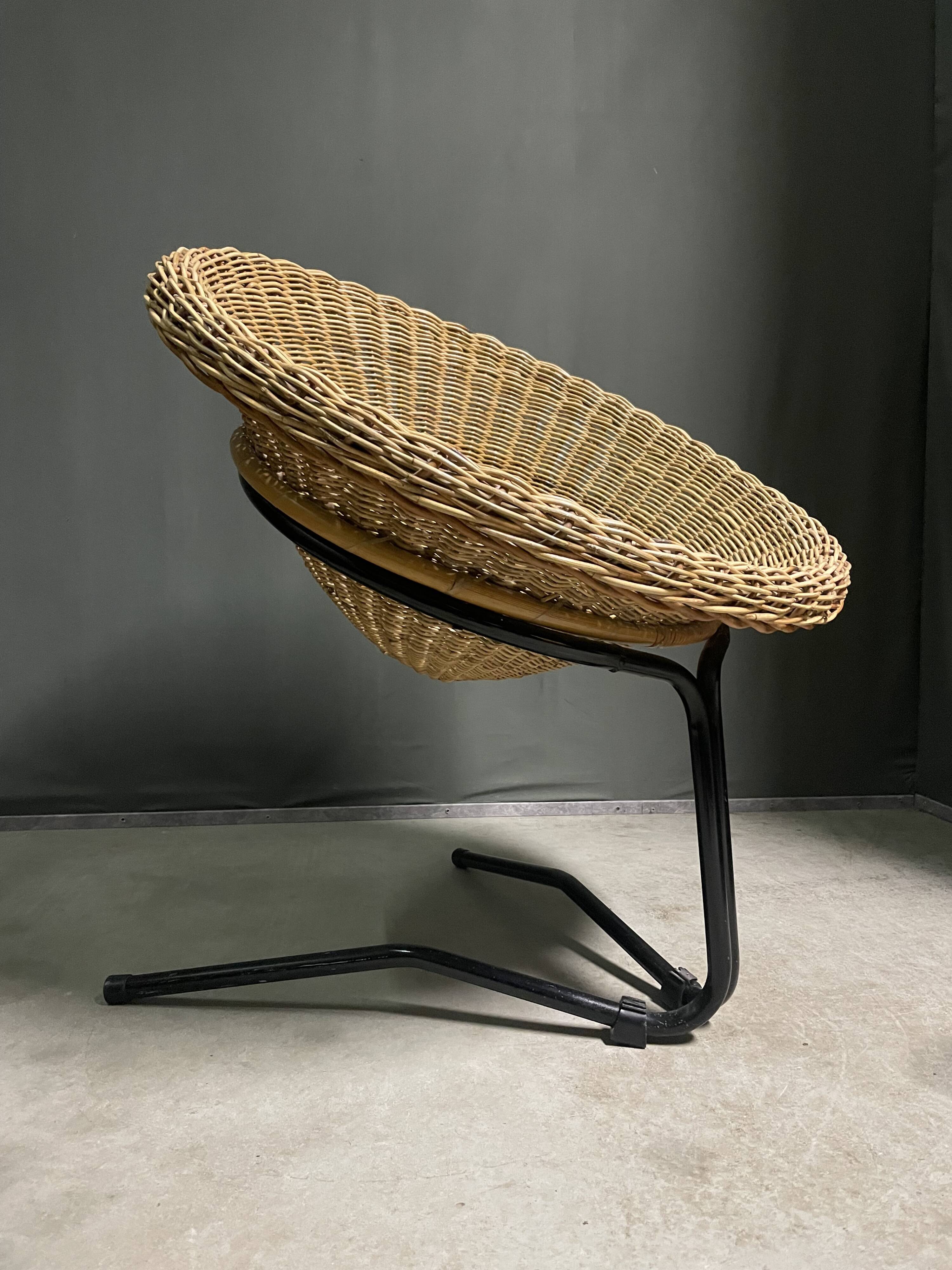 Rattan lounge chair by rohé noordwolde, 1960's