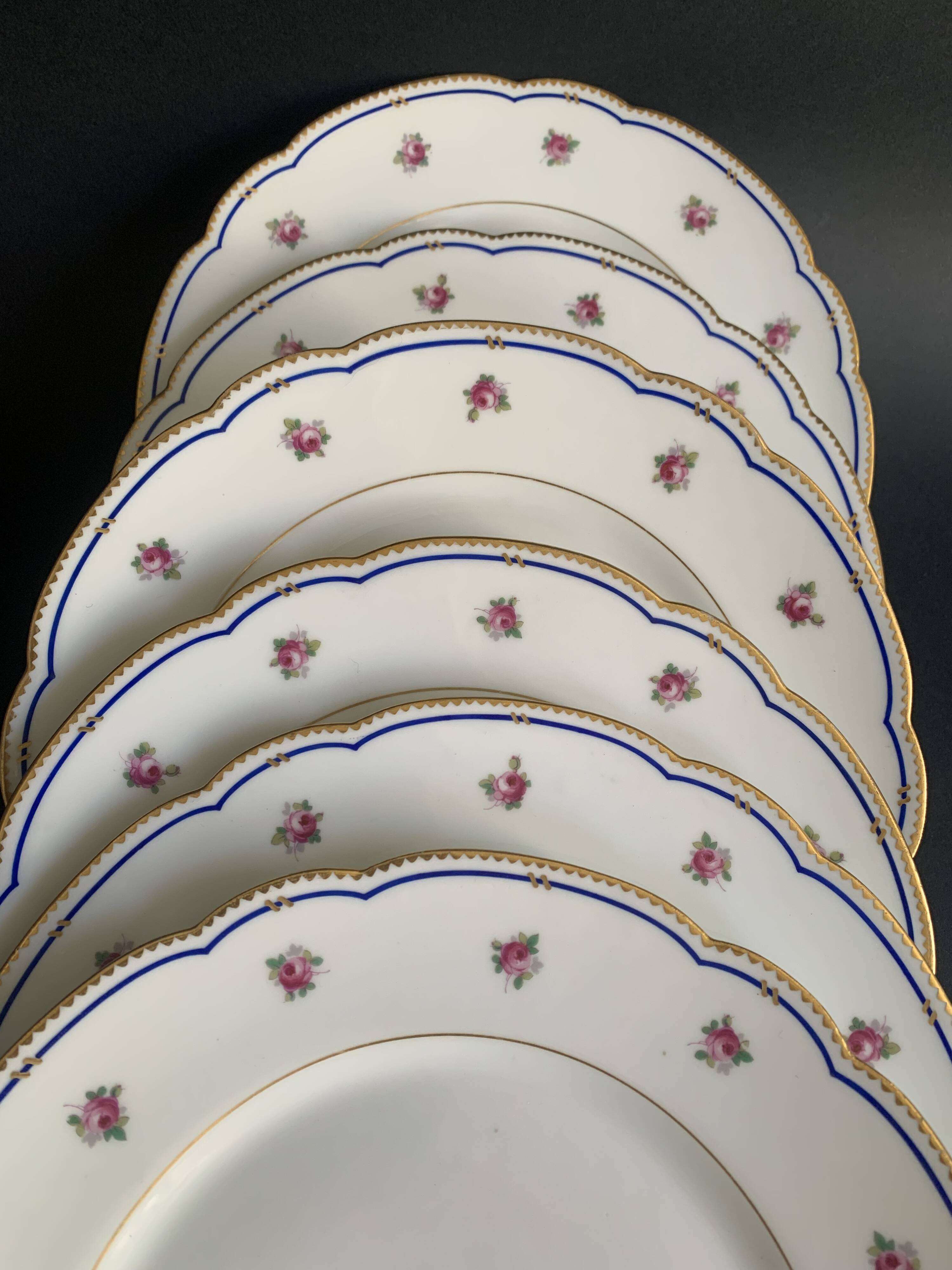6 Paris porcelain plates, "A la Reine" model, 1890, Damon