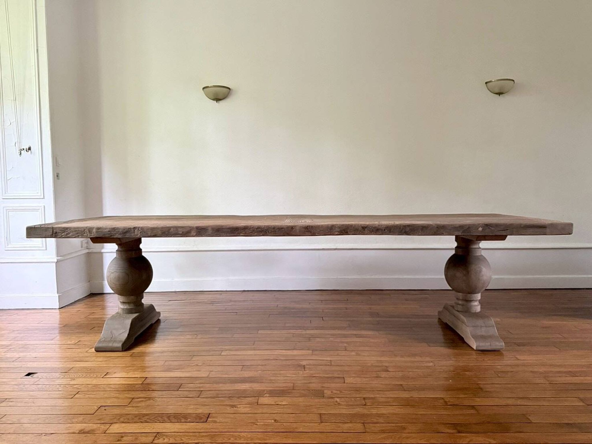 Table monastère en chêne ancien massif – SOLEIL 400 par 120 cm