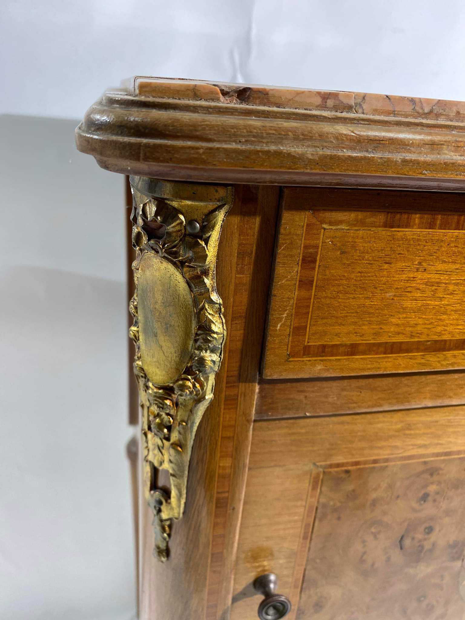 Bedside Louis XV style