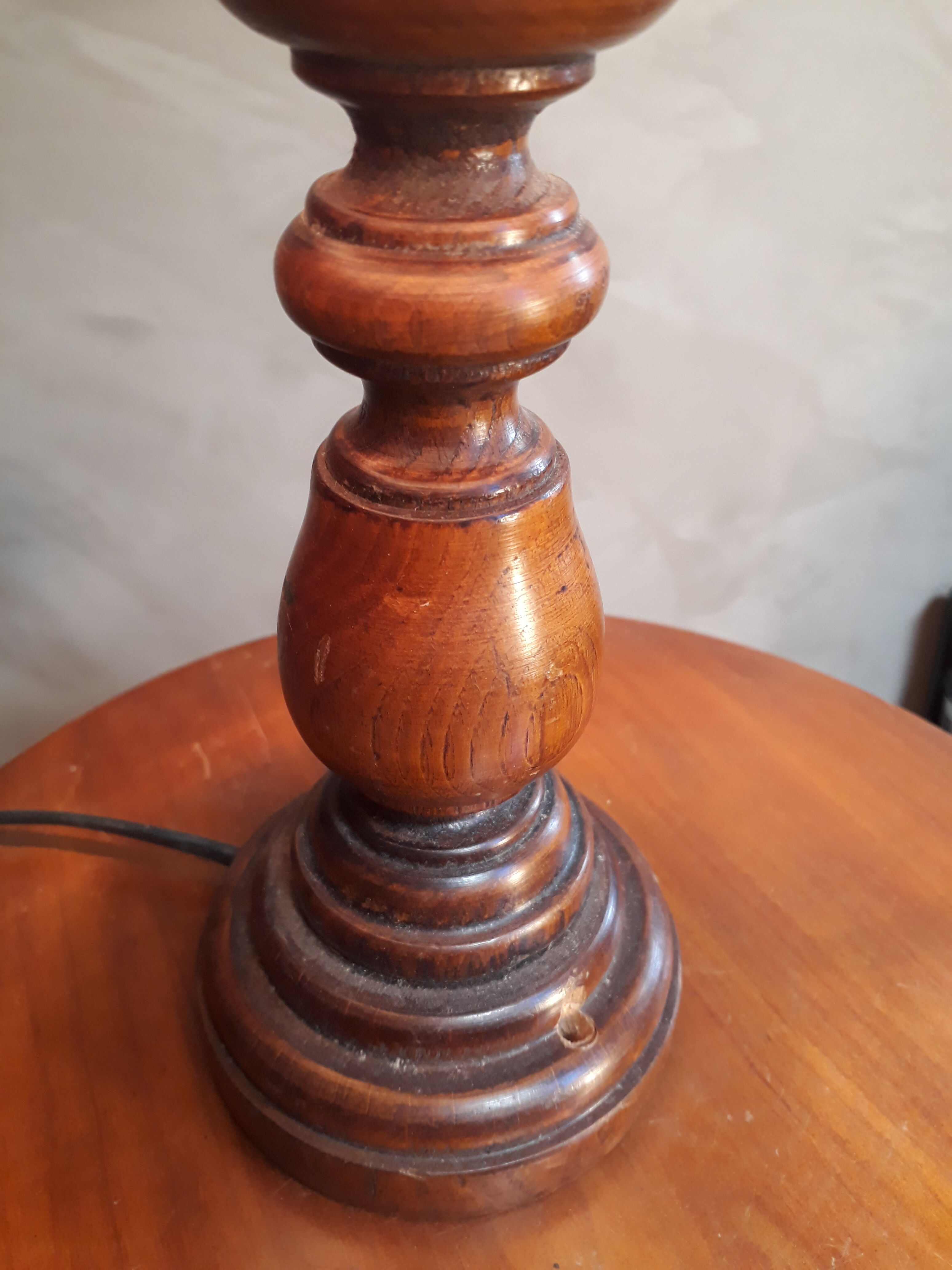 solid wood foot lamp and day offal flowers and wild gramine 1970s