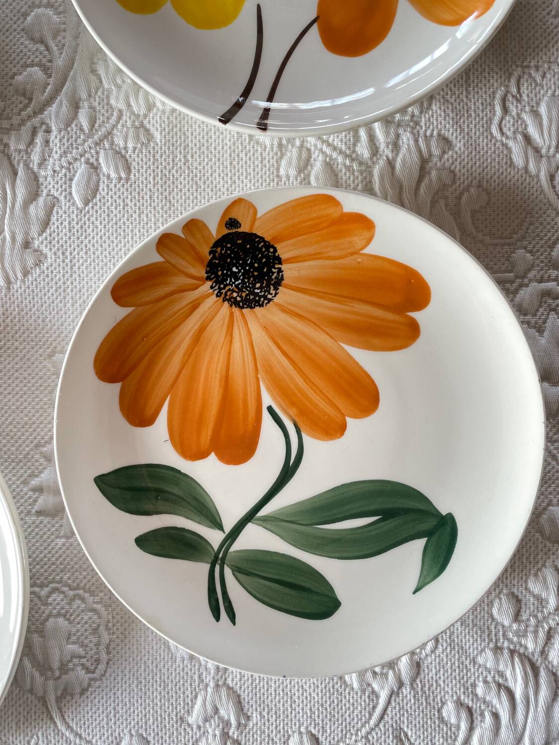 8 Assiettes à dessert Gien Fleurs peintes à la main Orange Vintage Année 70