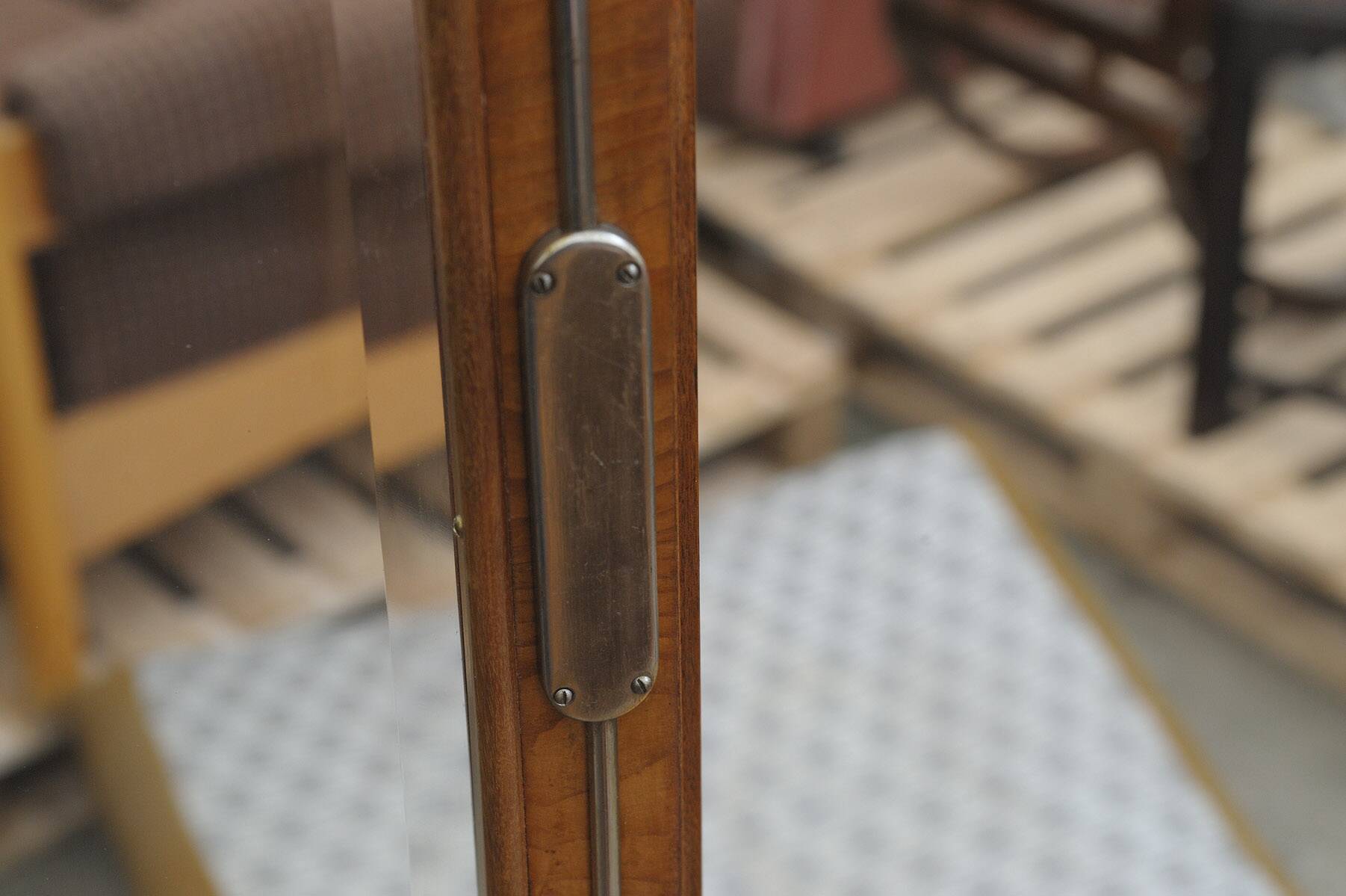 Vitrine fonctionnaliste art deco, années 1930, tchécoslovaquie