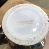 China lidded pot