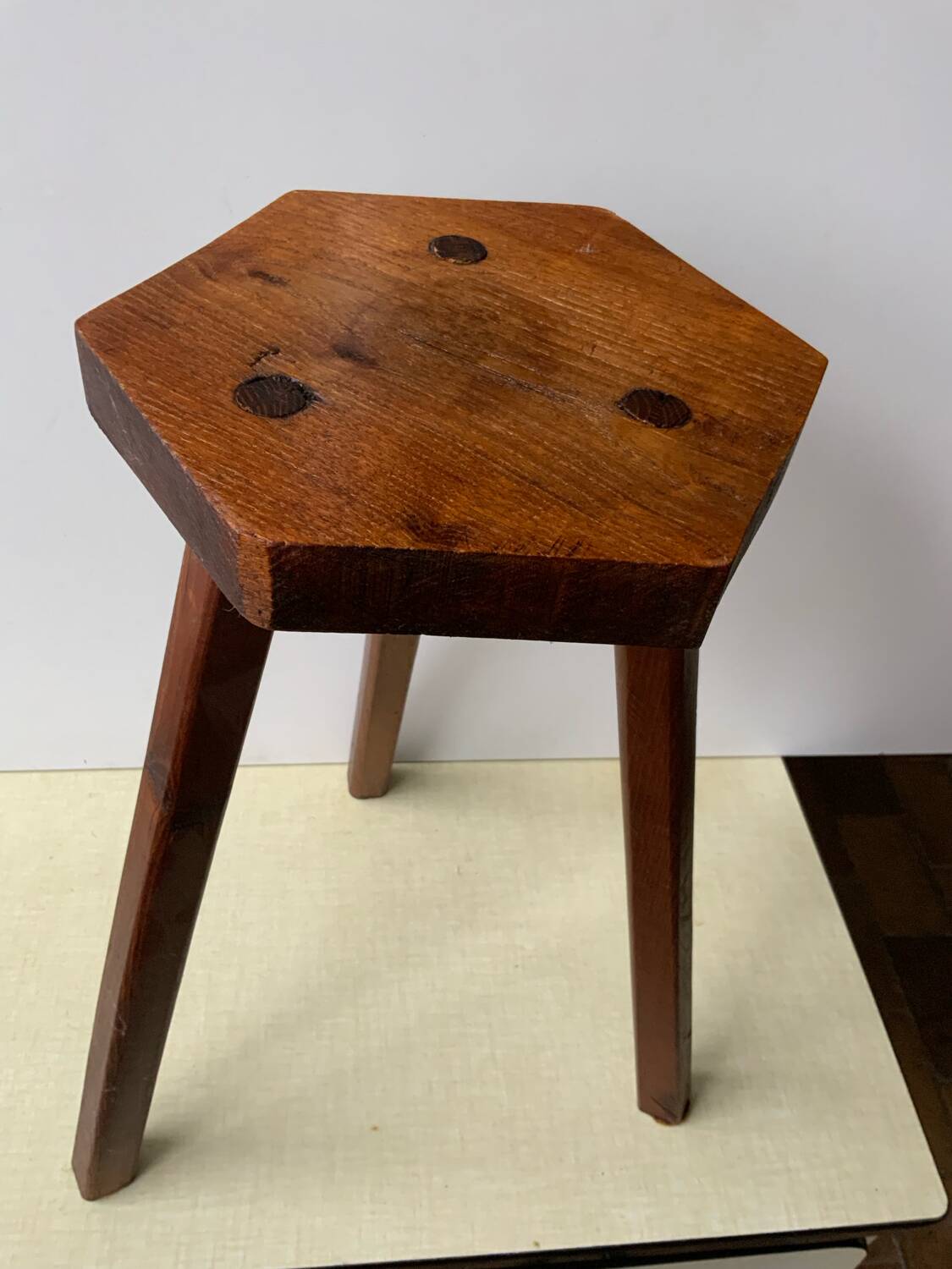 Tripod stool