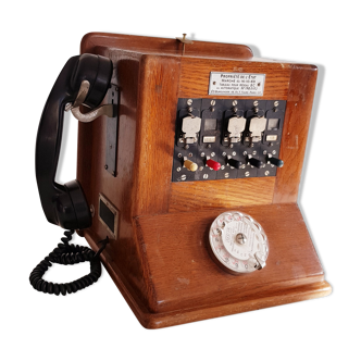 Old telephone standard phone