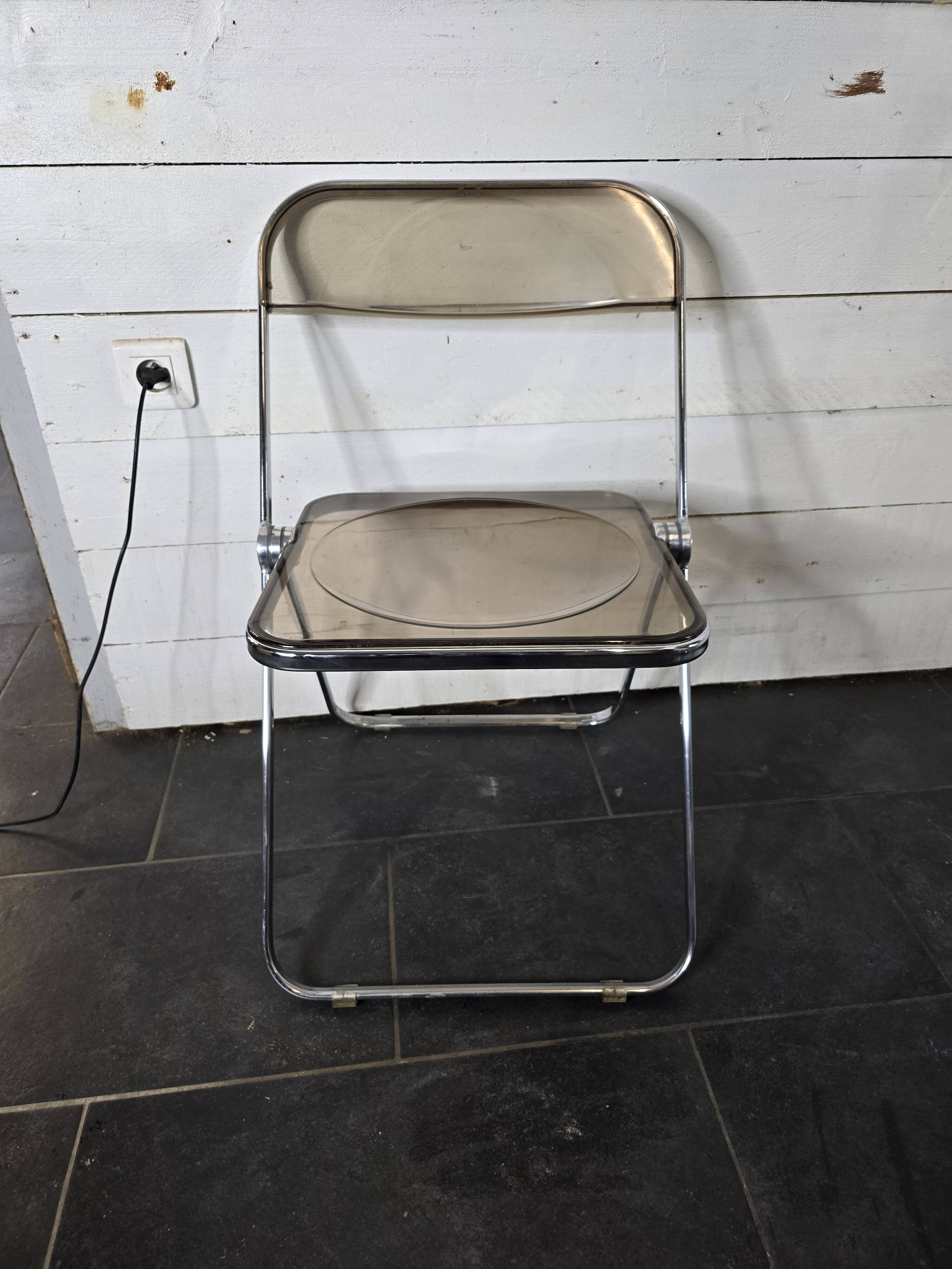 Folding office chair in smoked plexiglass by Giancarlo Piretti, Castelli edition