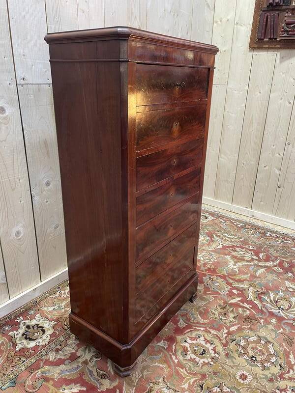 Semainier époque Louis Philippe en acajou et placage d’acajou