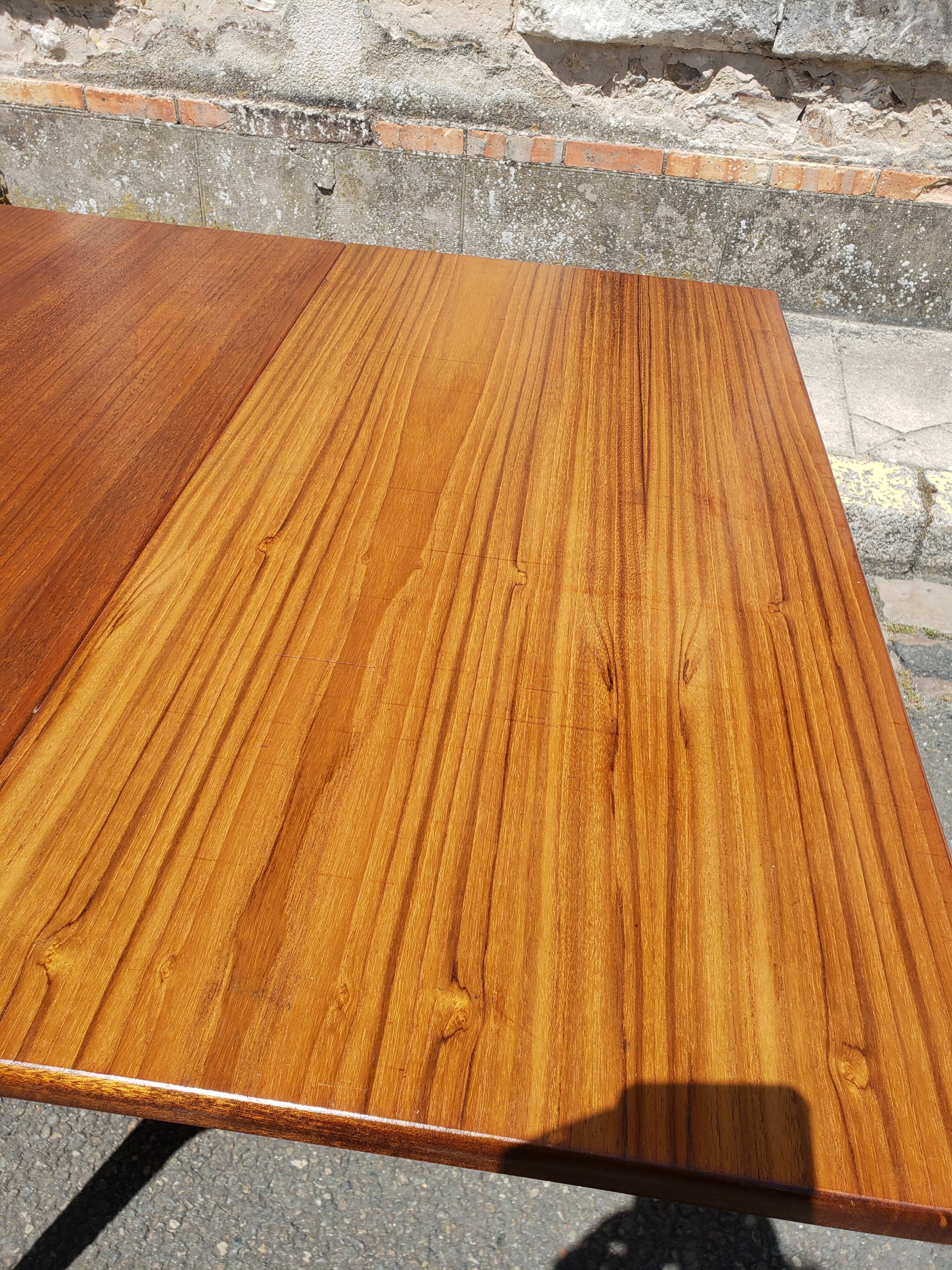 Scandinavian teak table expandable