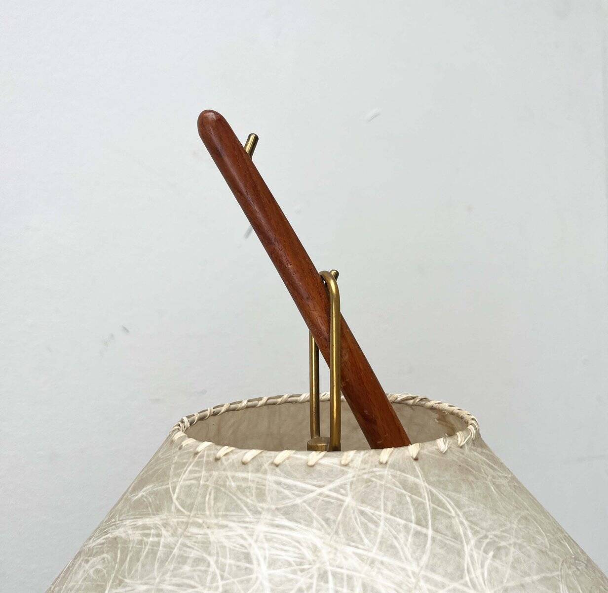 Dornstab table lamp in modern teak from the mid-century by A. Pöll for Kalmar, Vienna, 1950s.