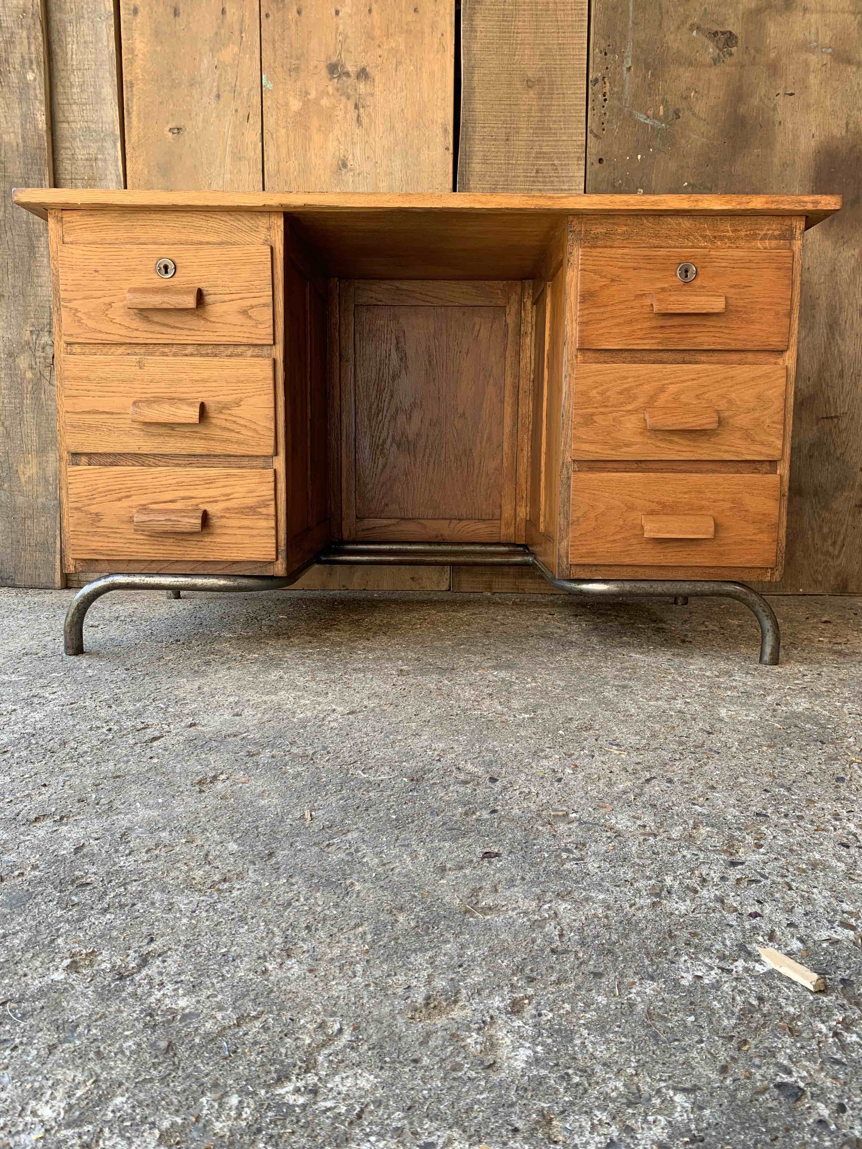 Vintage desk Schoolmaster Year 50