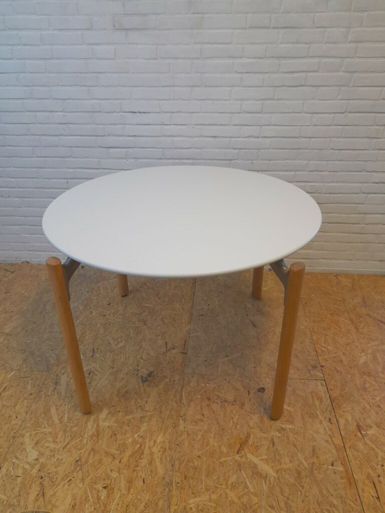 Table Bruno Rey