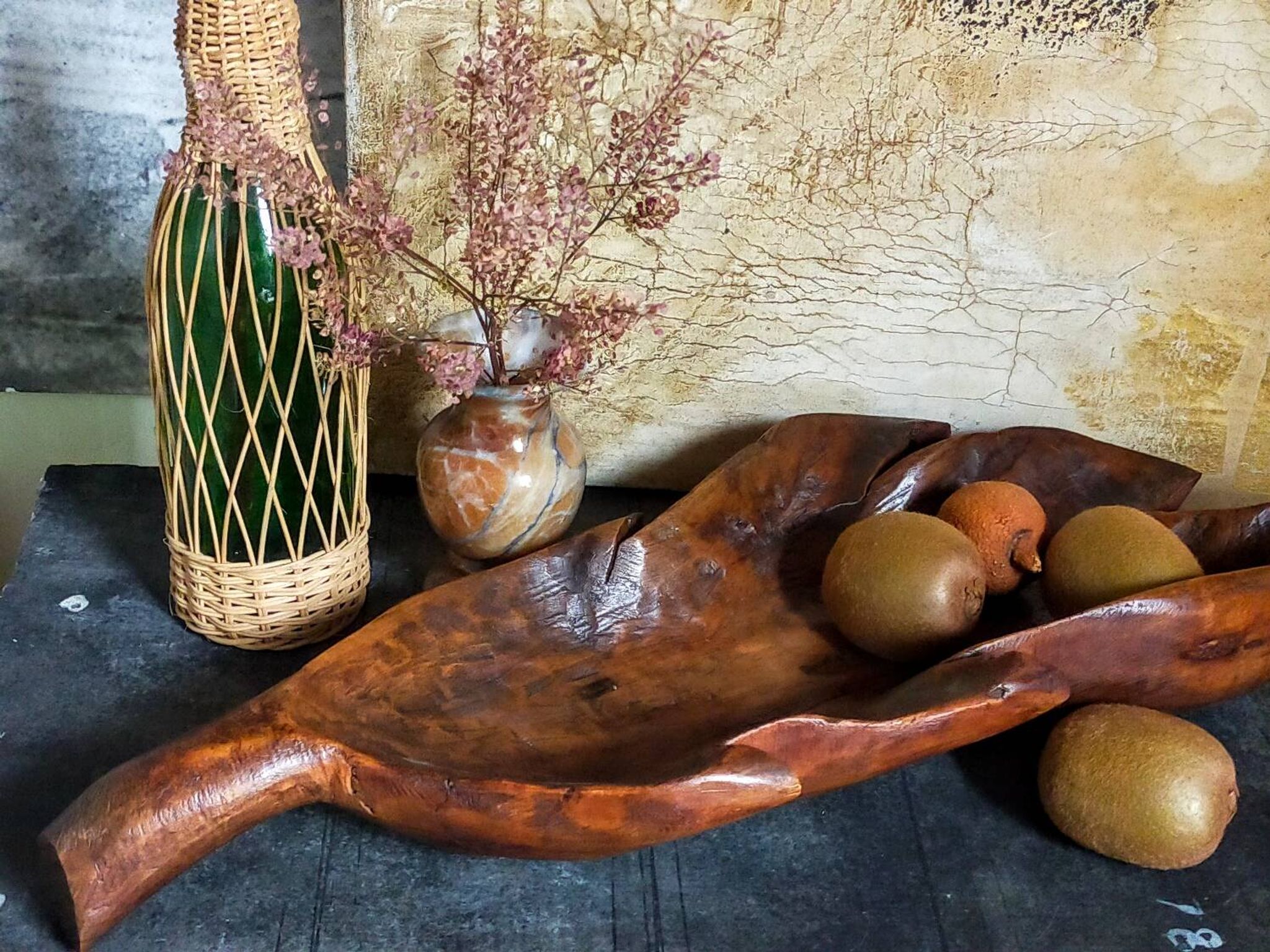 Coupe feuille en bois massif sculptée XXL ancienne