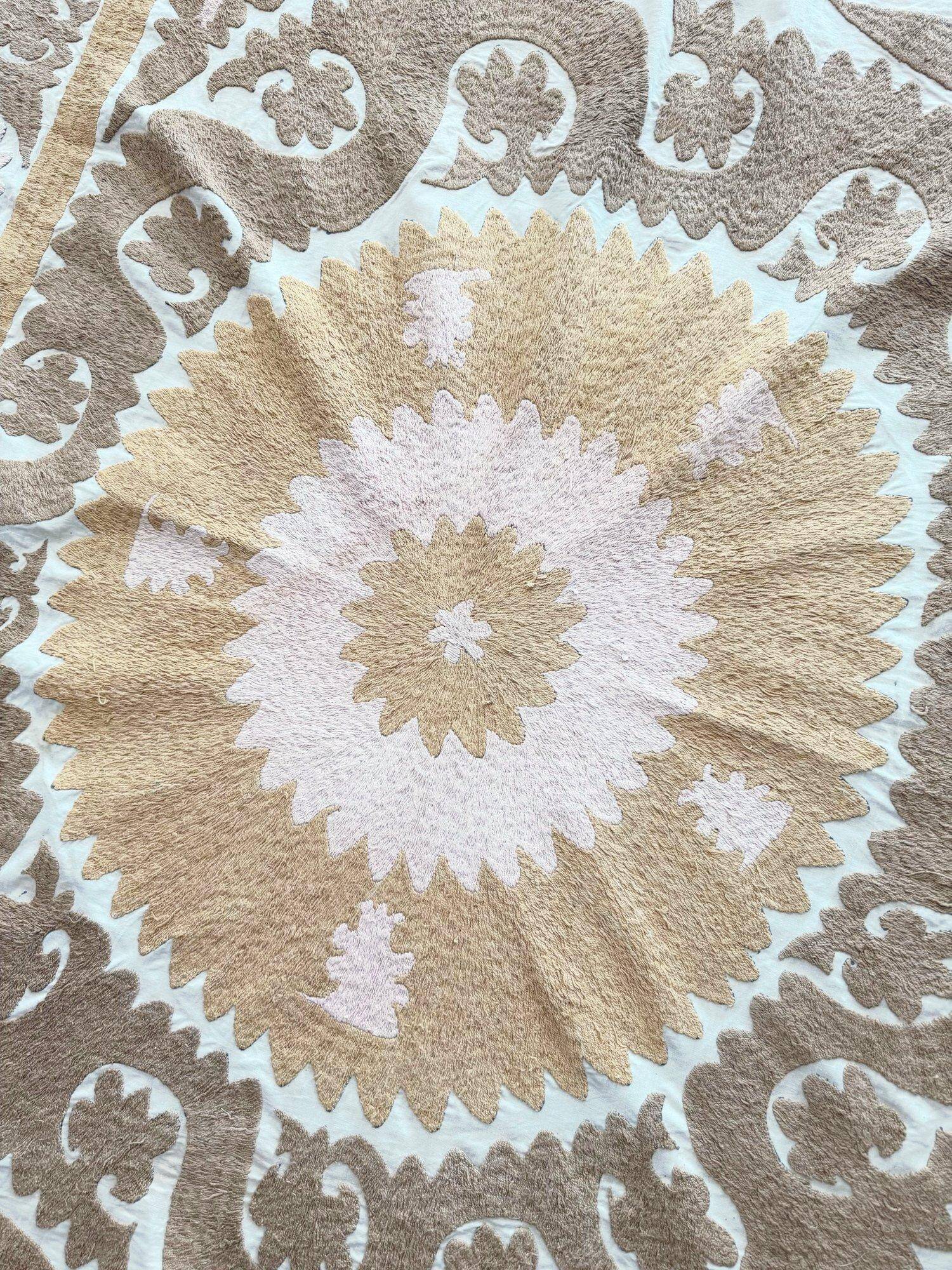 Vintage hand-embroidered tablecloth 136x158 cm