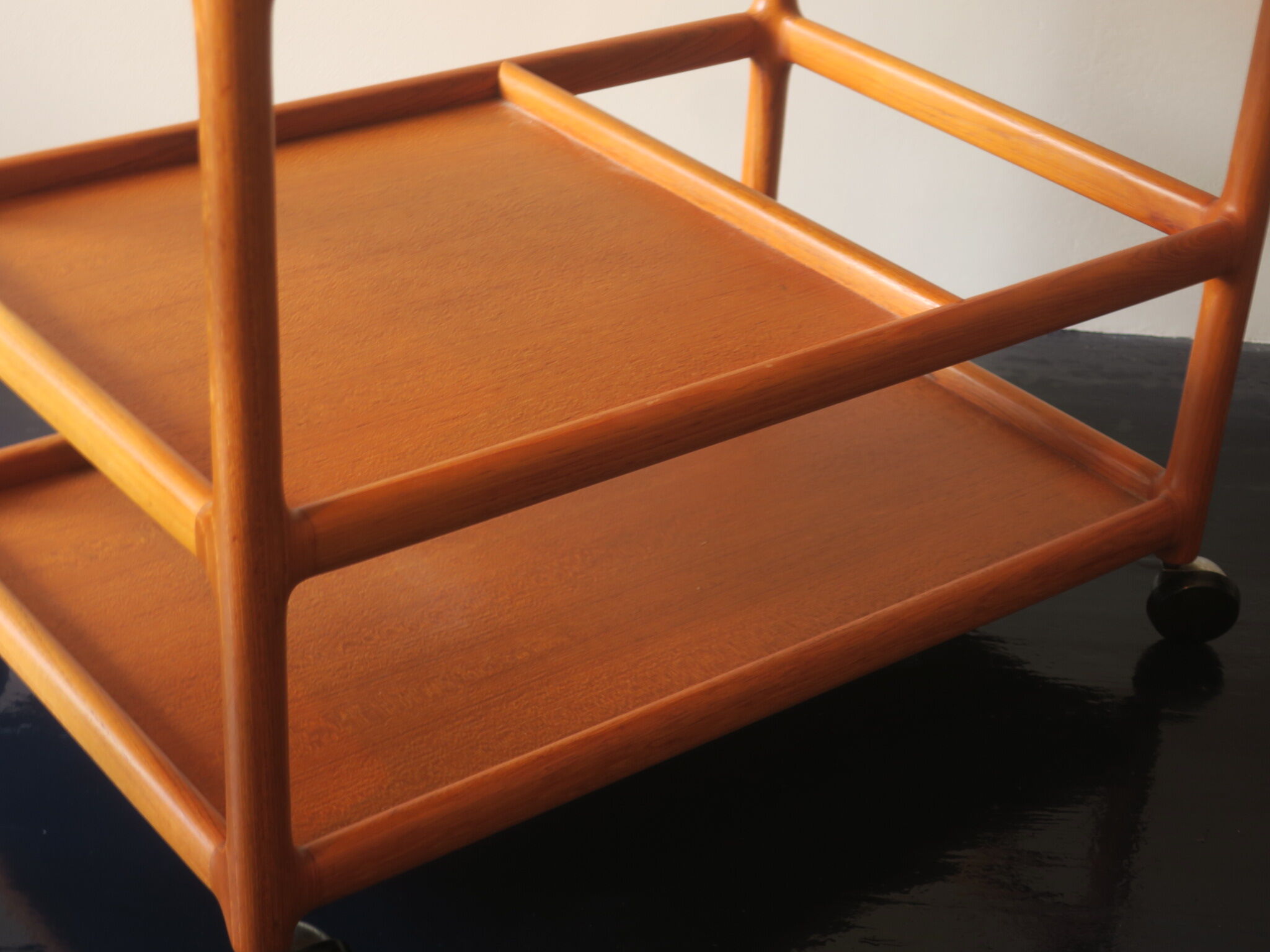 Serving trolley by Johannes Andersen for CFC Silkeborg