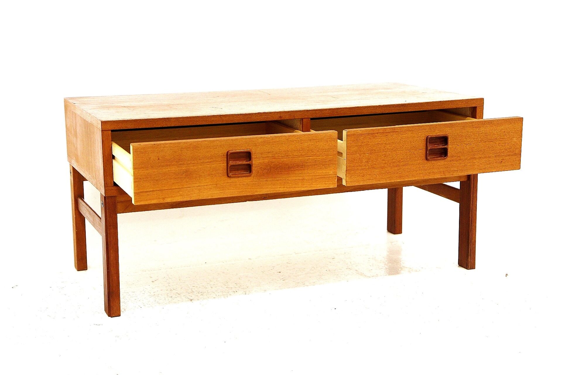 Teak bass chest of drawers, Sweden, 1960