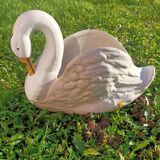 Swan vase