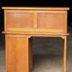American desk with a single column in its original patina (1930s/40s).