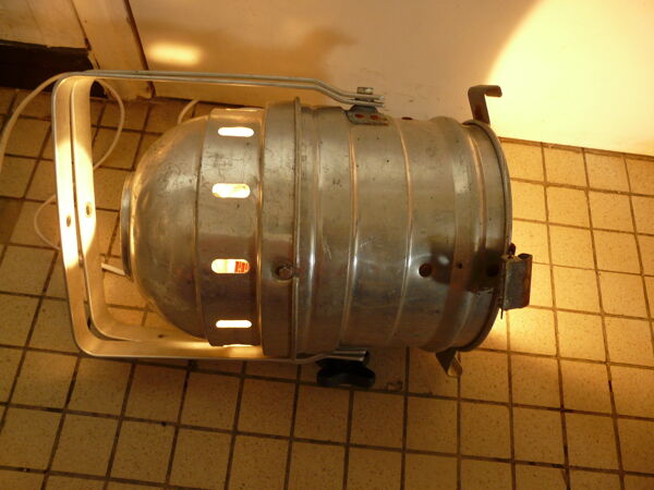 Projecteur de cinéma en aluminium gamelle