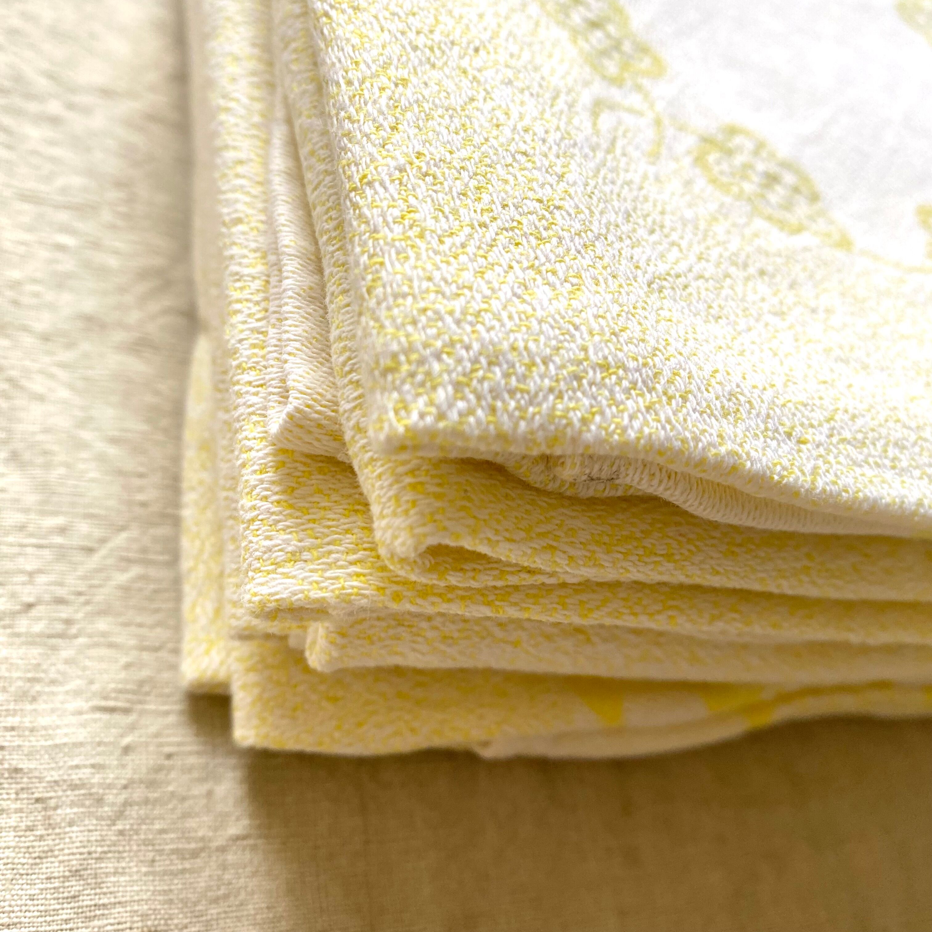 Serviettes de table vintage jaune et blanc