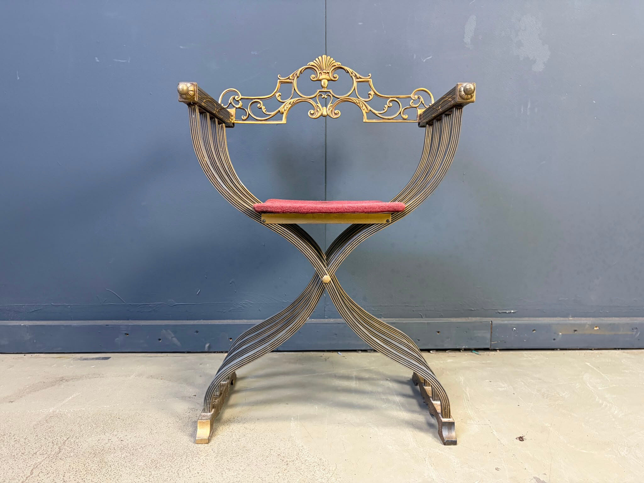 Renaissance style Dante chair, 1960s