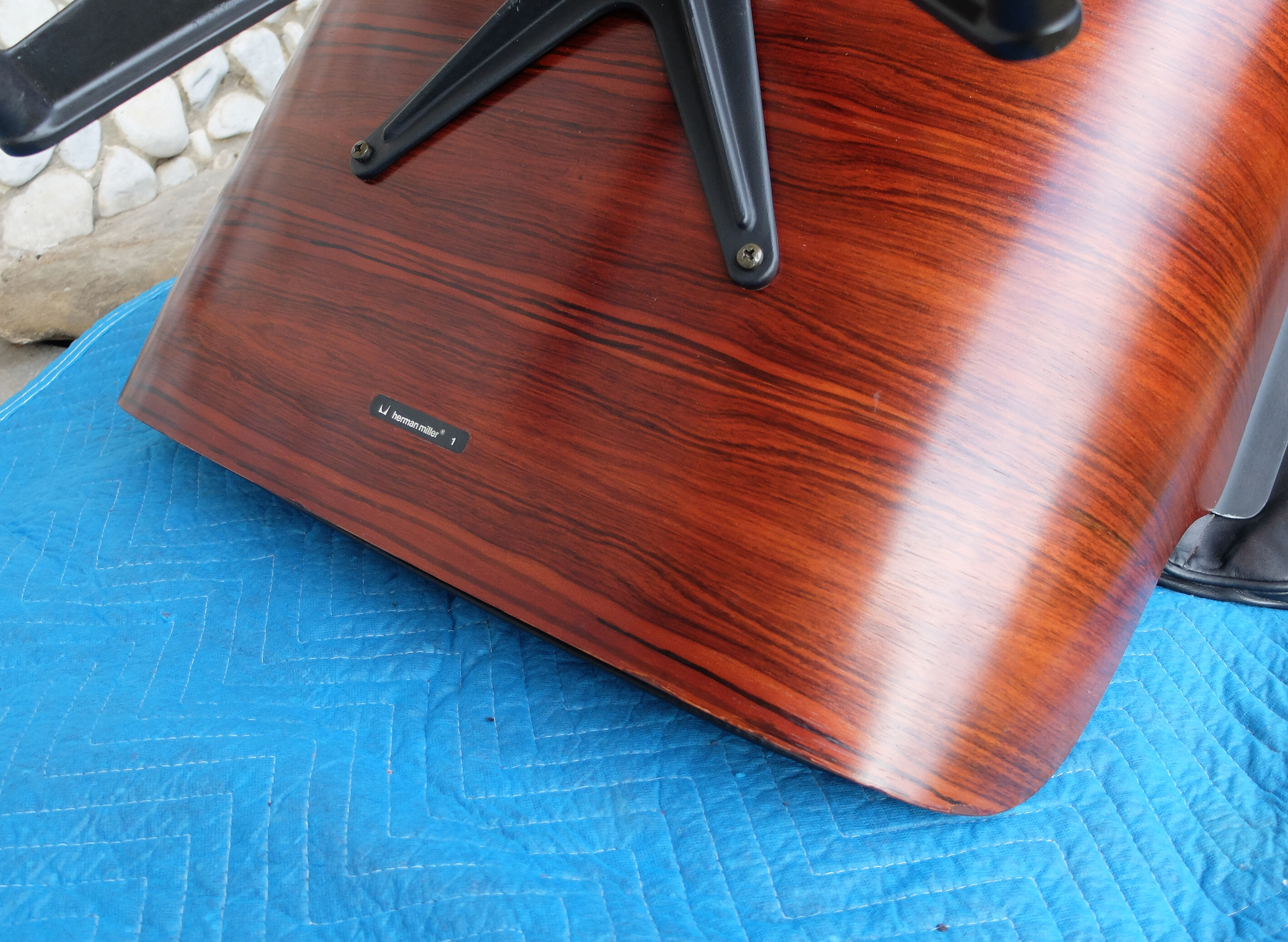 Lounge chair & ottoman rosewood from Rio by Charles & Ray Eames edition Herman Miller USA, 1970