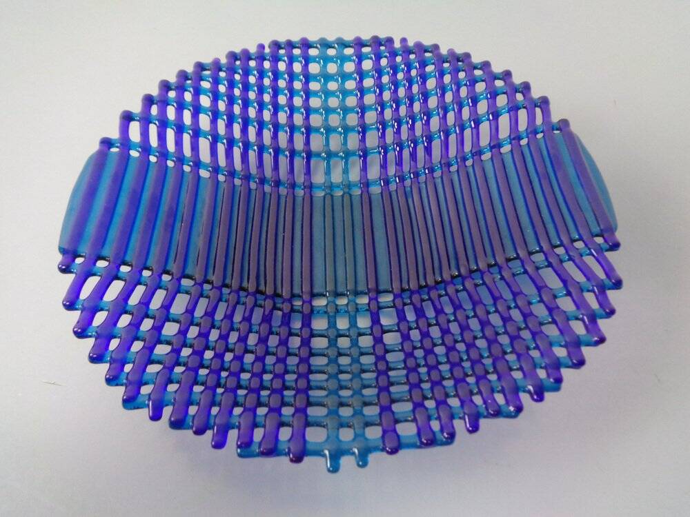 Italian filigree glass bowl, 1960s