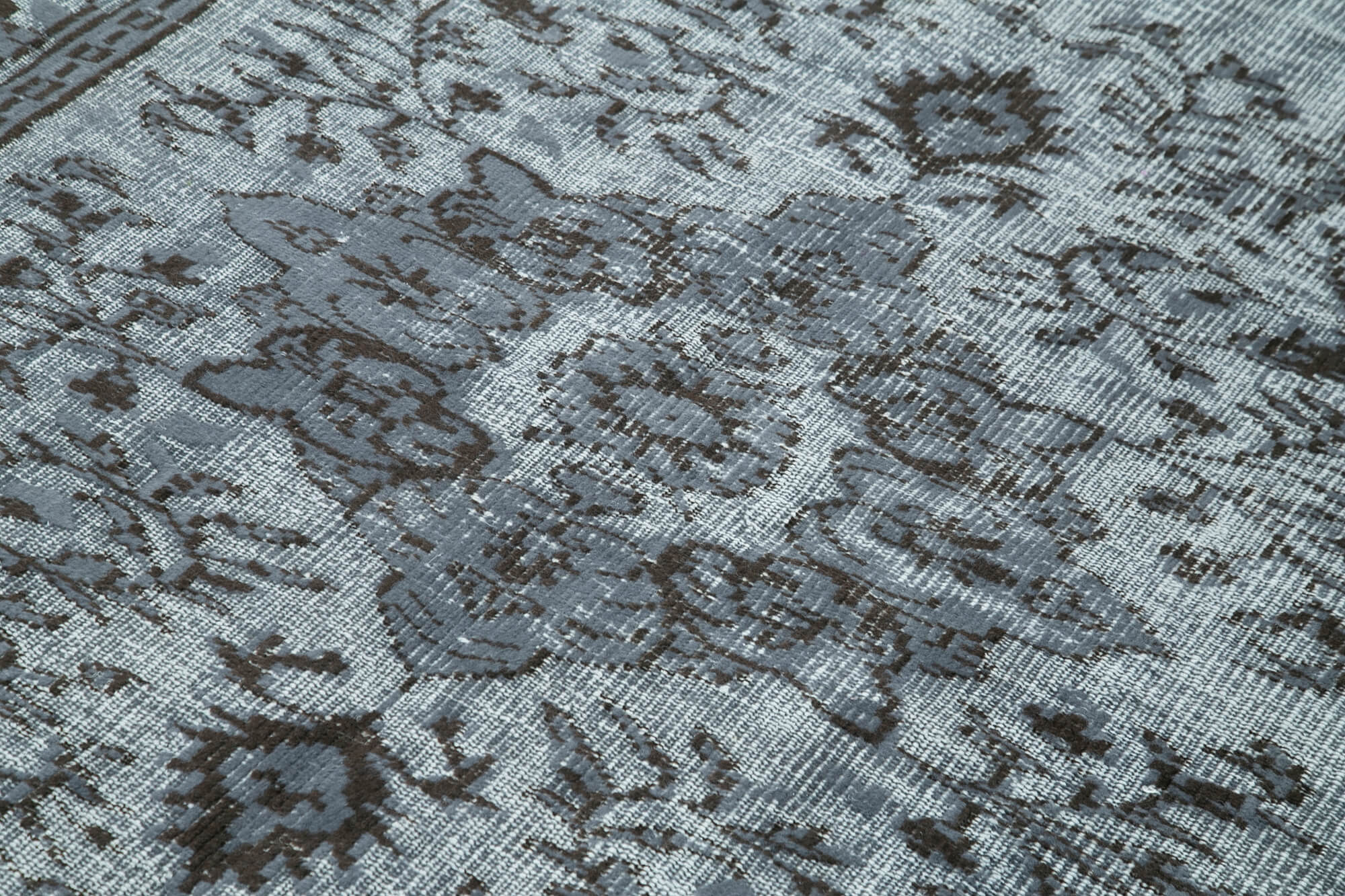 Hand-knotted rustic anatolian 1980s 160 cm x 258 cm grey carpet