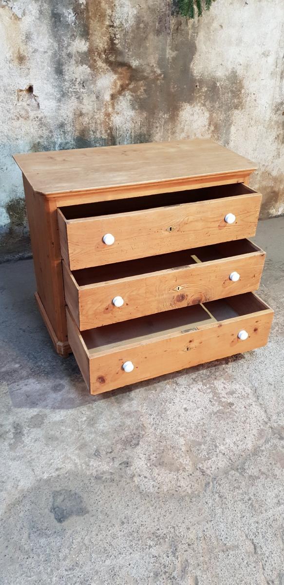 Commode ancienne