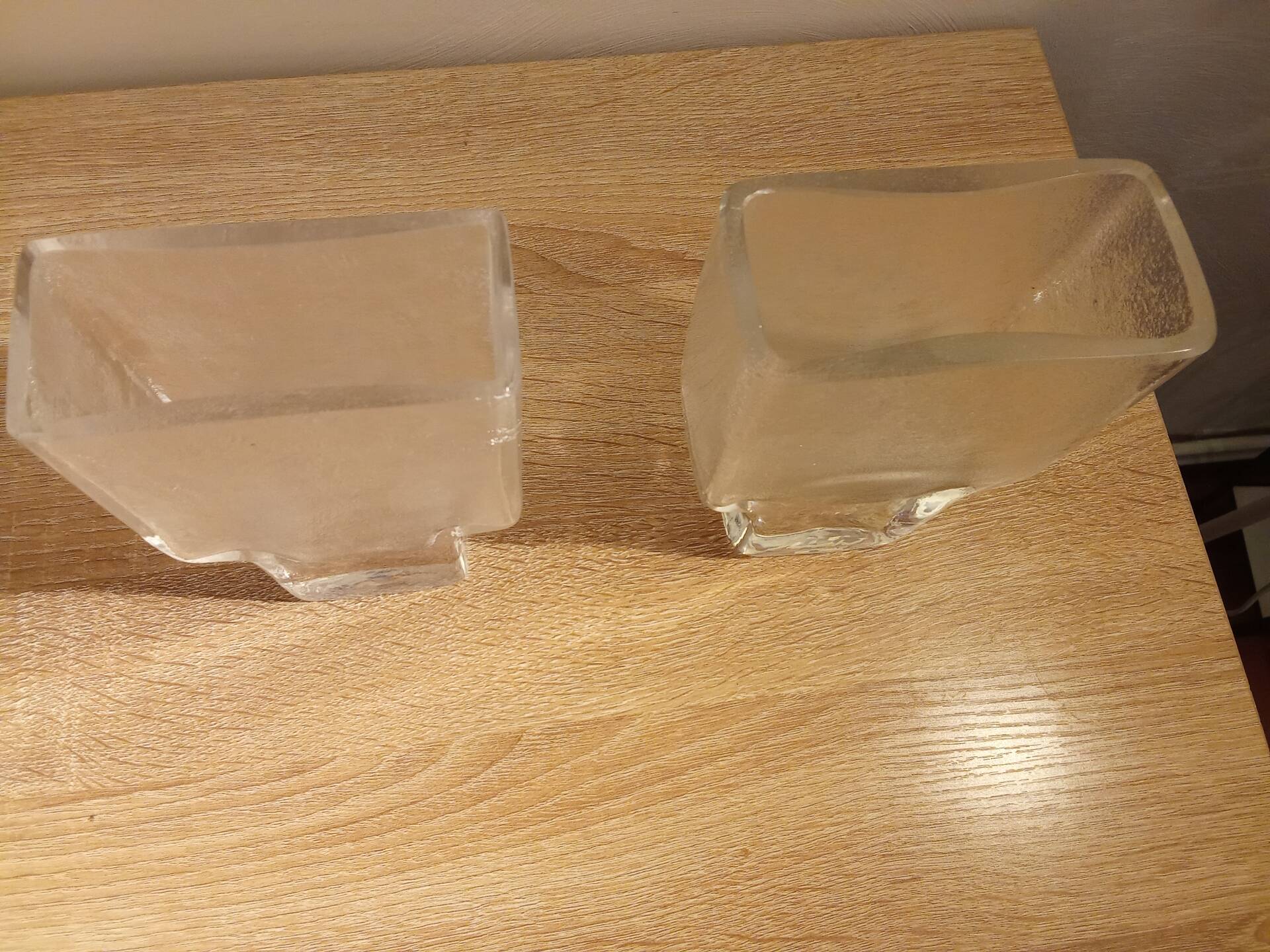 Paire de vases Riedel