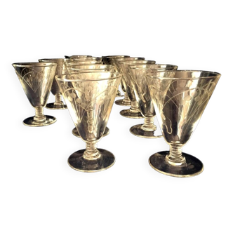 Suite de 12 verres à liqueur en verre des années 1930 1940