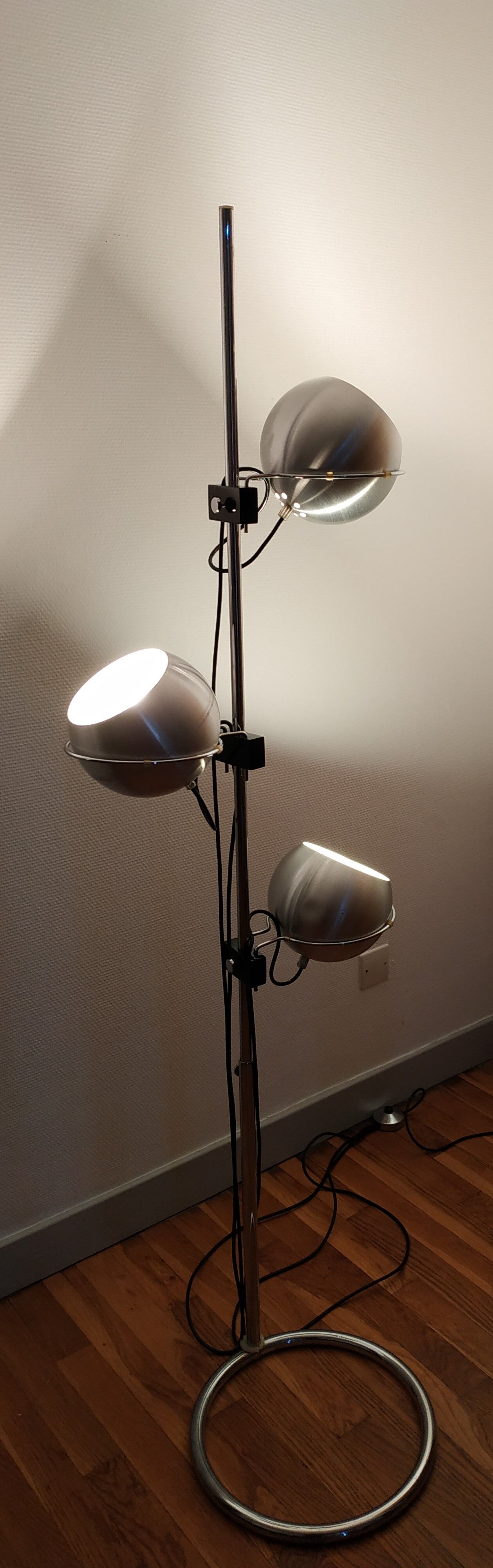 Lamppost Reggiani model "Eye Ball" 1970