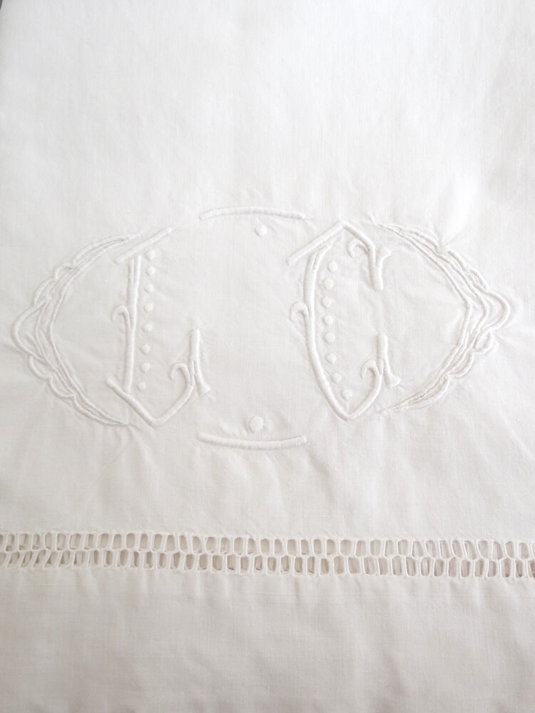 Sheet in metis monogrammed LC