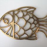 Brass fish table mat