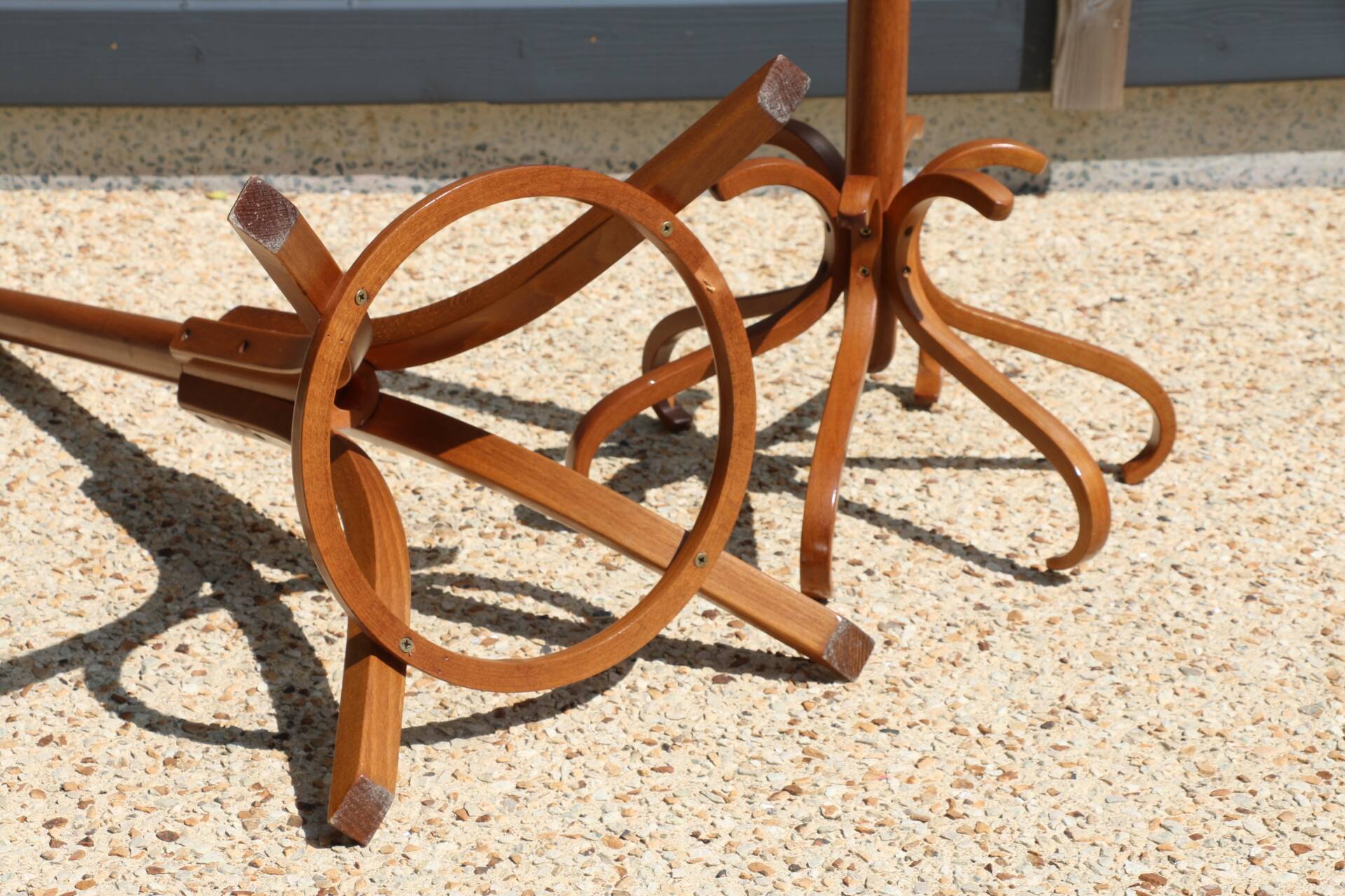 Medium beech parrot coat rack BAUMANN (A1)