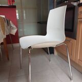 5 chairs NOW from Sandonà and Sandrin for INFINITI