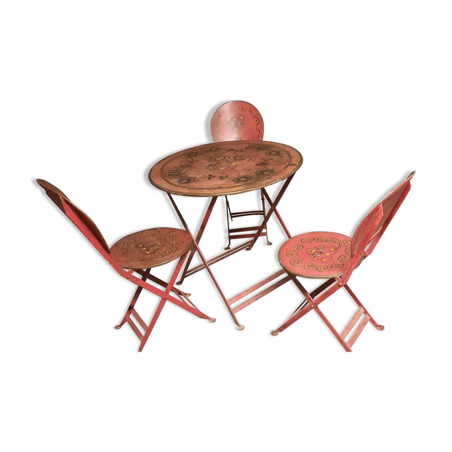 Table et chaises en tôle