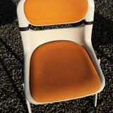 Duo of Dorsal chairs by E Ambasz and G Piretti in 1990