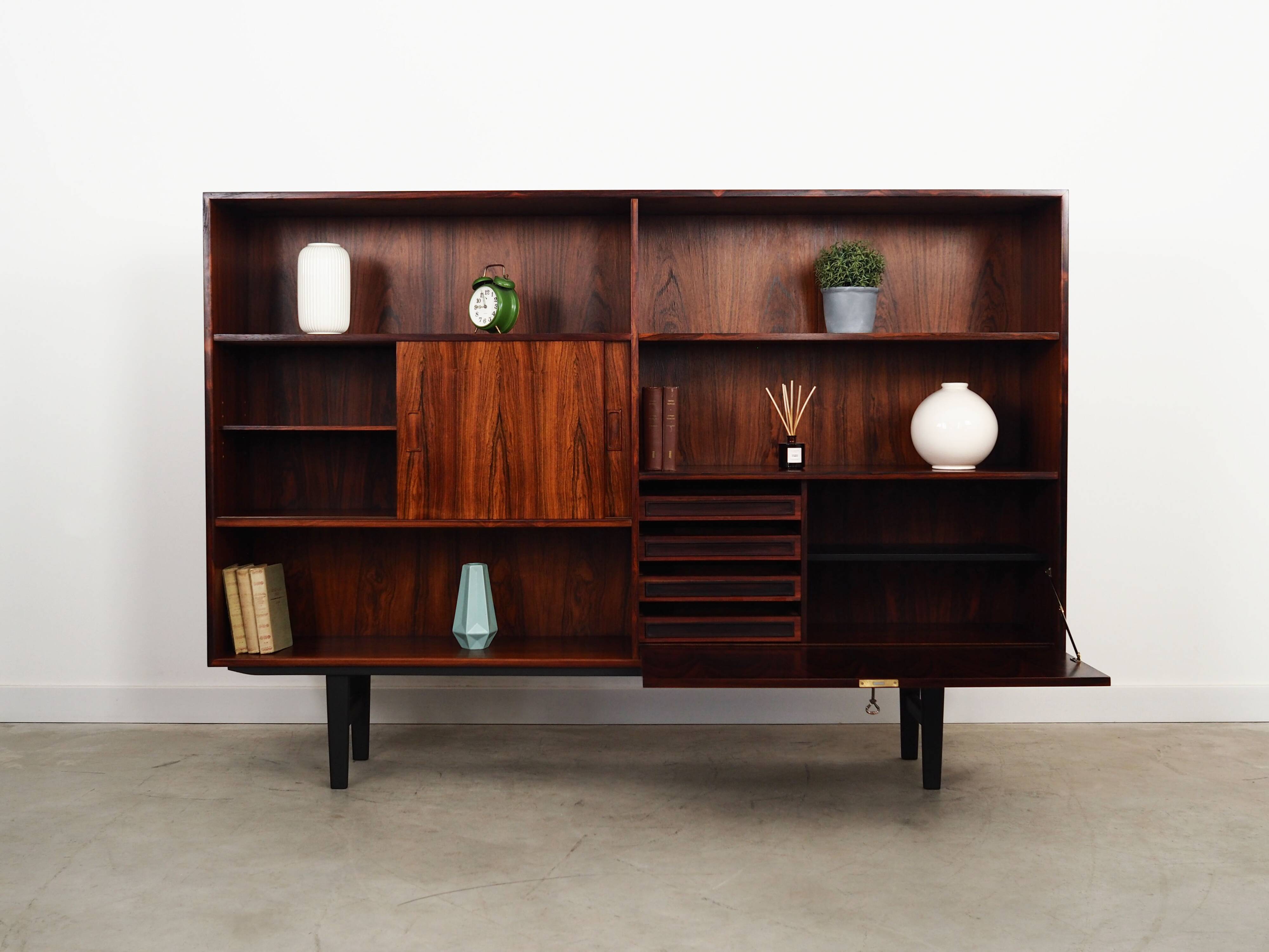 Rosewood bookcase, Danish design, 1970s, designer: Erik Jensen, production: Westergaards Møbelfabrik