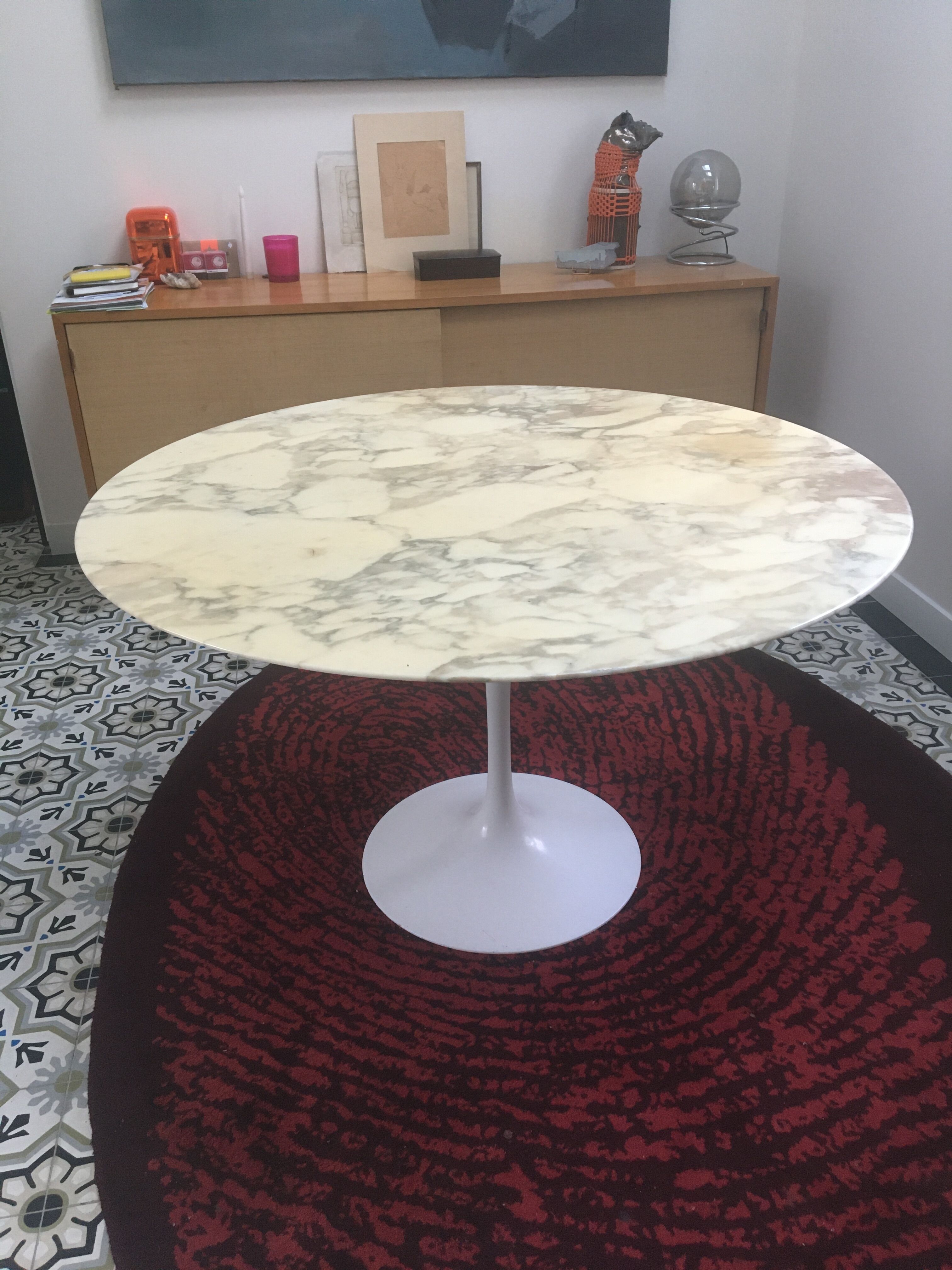 Saarinen table 120cm Knoll edition in circa 1970 marble