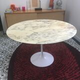 Table d'Eero Saarinen édition Knoll en marbre circa 1970