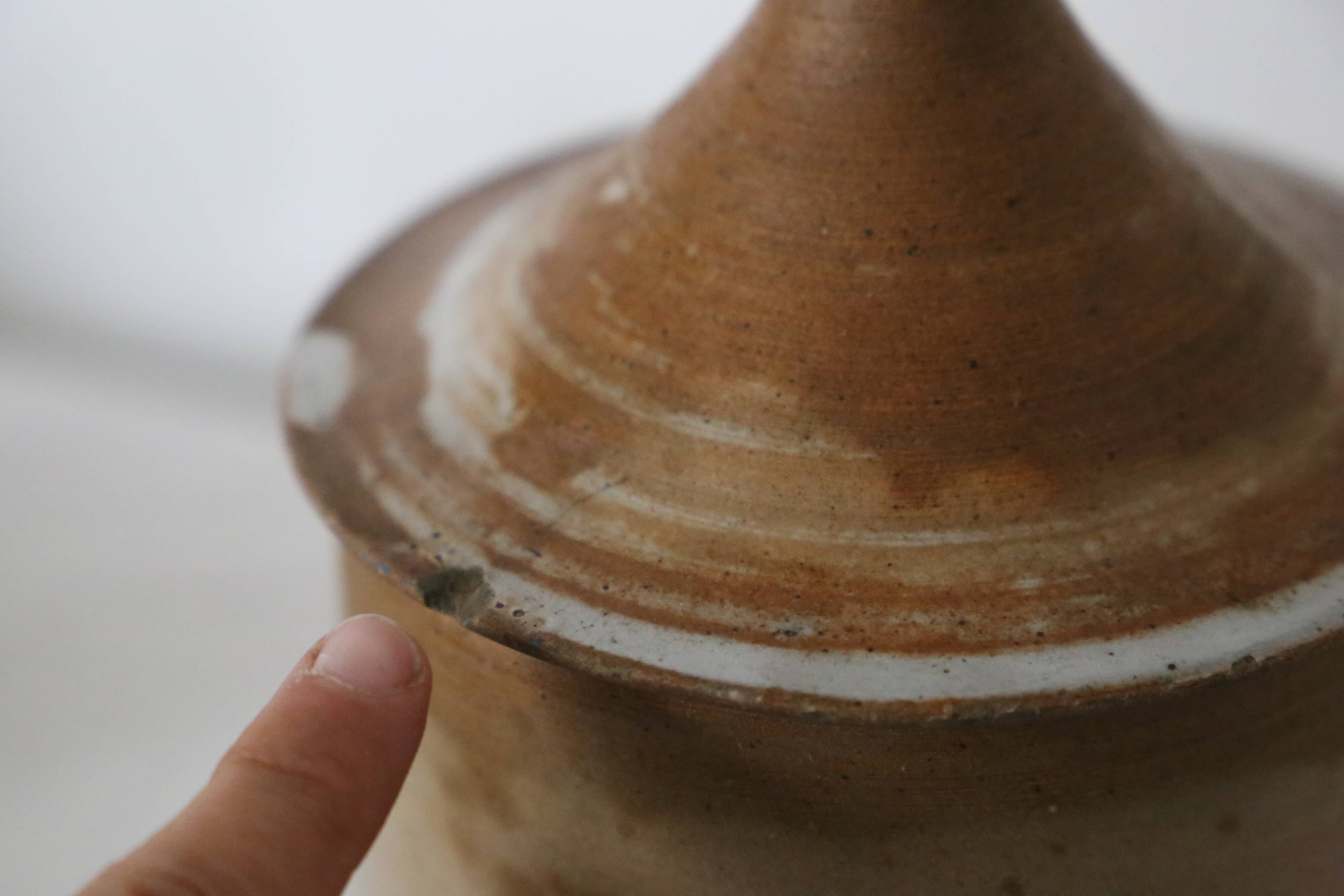 Stoneware pot, vintage