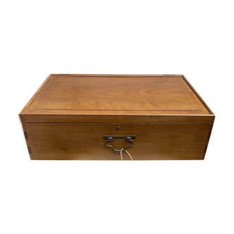 Suitcase / trunk with compartments in cherry wood